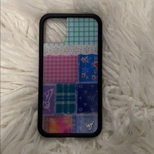 iphone 11 wildflower phone case